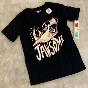 OshKosh B'gosh - Shark 3D Graphic Tee